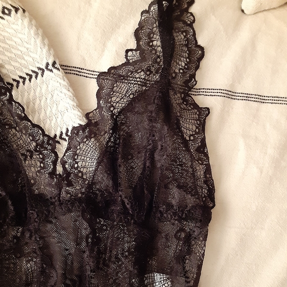 Teddy Lingerie Lace Bodysuit Deep V Neck Mesh Body Suits Teddy Lingerie Holiday - Picture 8 of 8